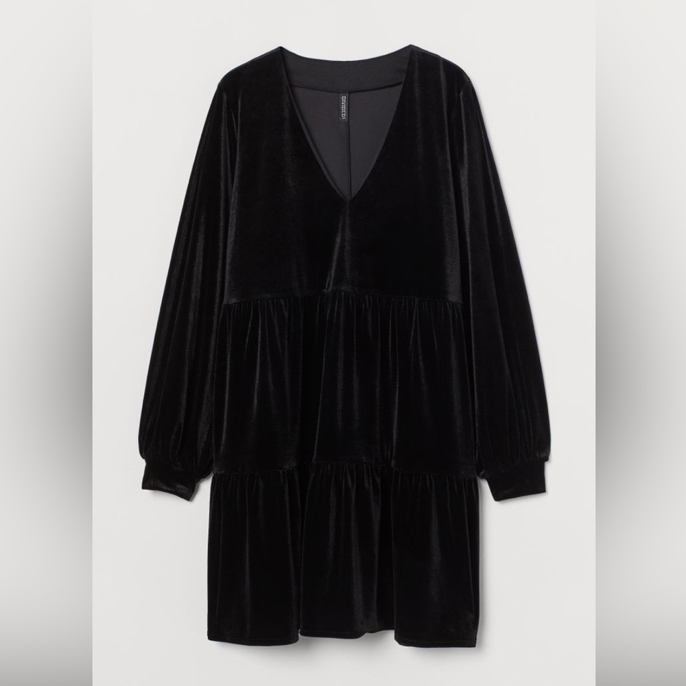 H&M Divided V-neck Velour Dress